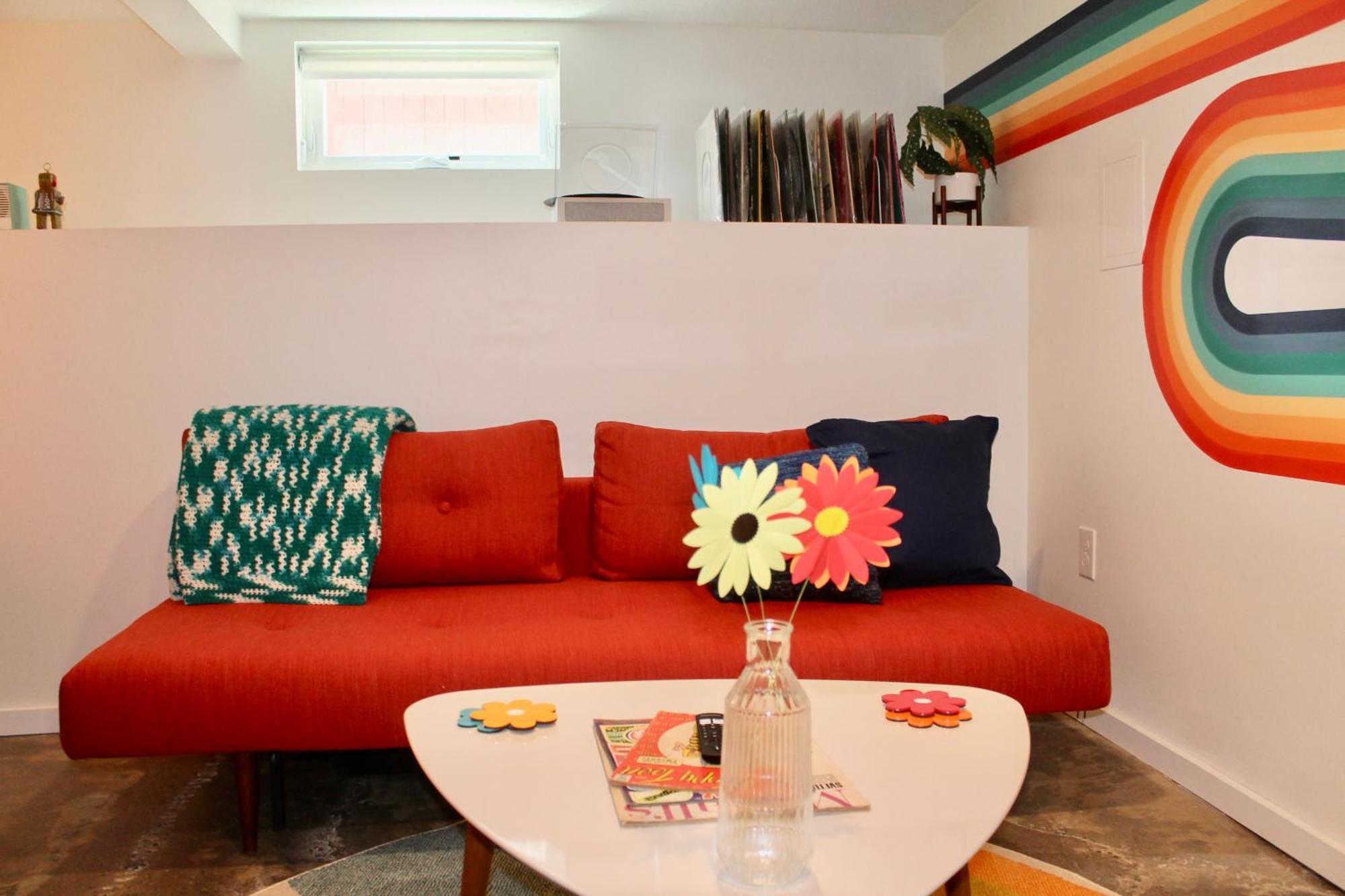 Apartment Stunning 60s-70s Retro Portland